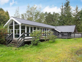 Tranquil Holiday Home in Ebeltoft With Swimming Pool in Ebeltoft